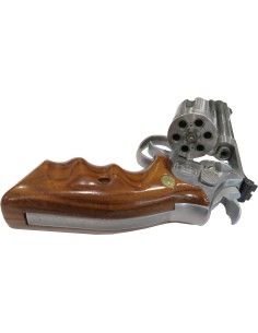 Smith & Wesson 617 Revolver... 2