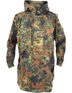 Giacca tipo parka militare...