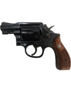 Smith & Wesson revolver... 2